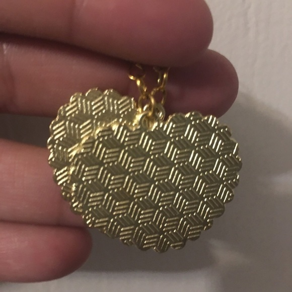 Hello Kitty earrings - Picture 2 of 2